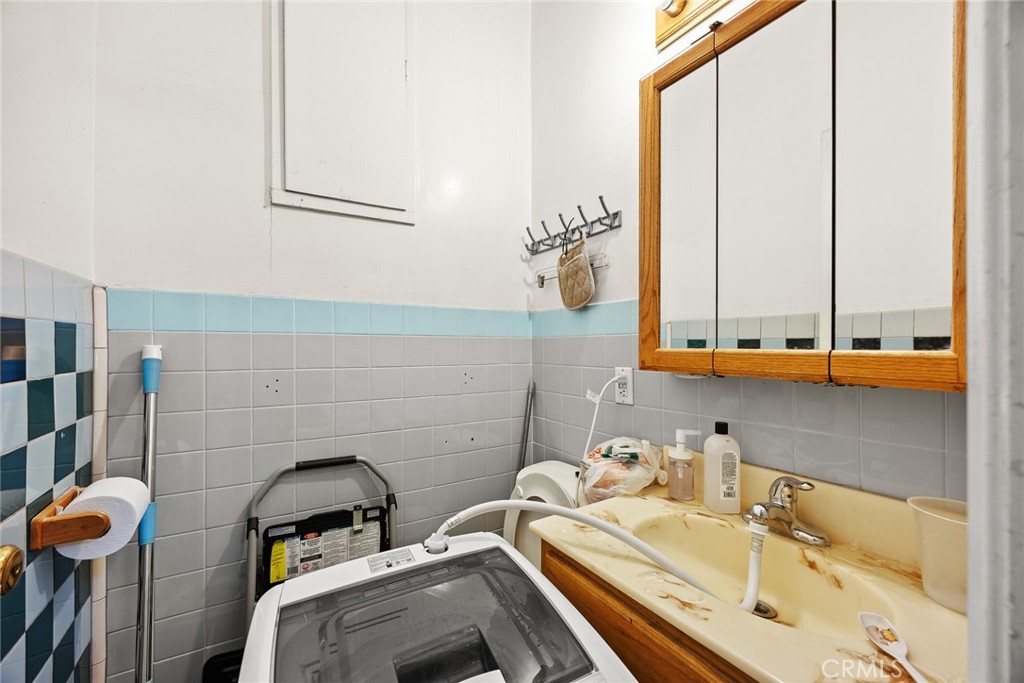 3507 Arroyo Seco Ave