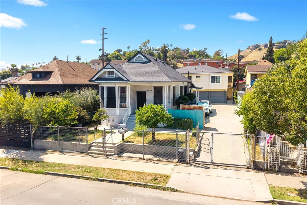 3507 Arroyo Seco Ave