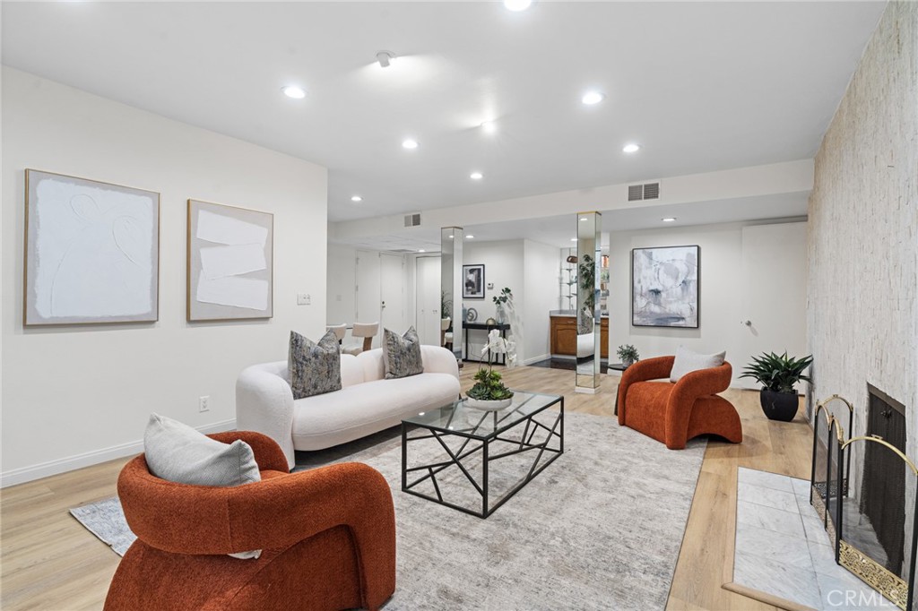 1277 South Beverly Glen Boulevard 205