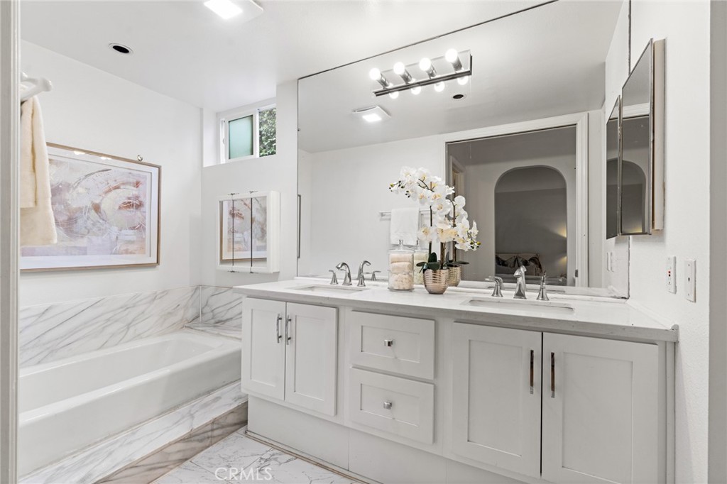 1277 South Beverly Glen Boulevard 205