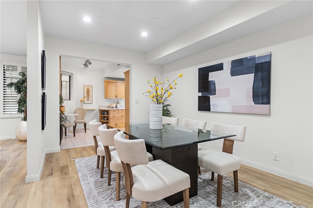 1277 South Beverly Glen Boulevard 205