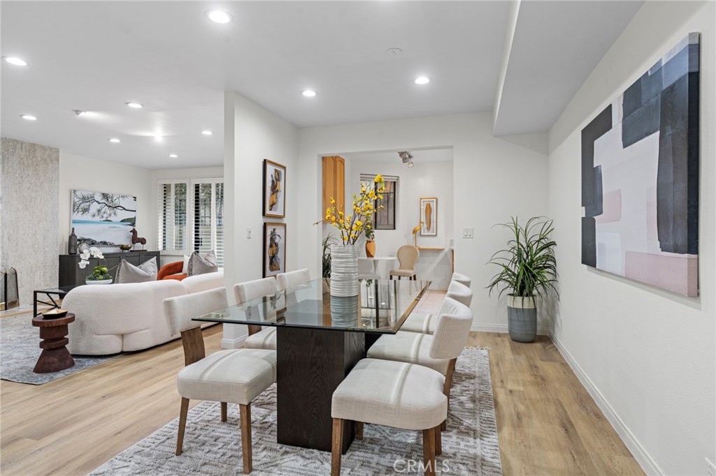 1277 South Beverly Glen Boulevard 205