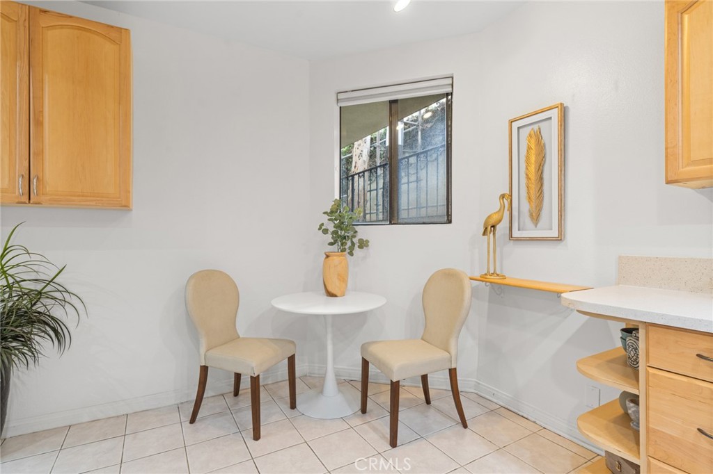 1277 South Beverly Glen Boulevard 205