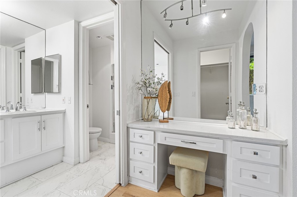 1277 South Beverly Glen Boulevard 205