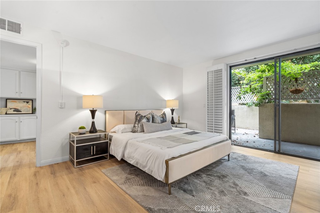 1277 South Beverly Glen Boulevard 205