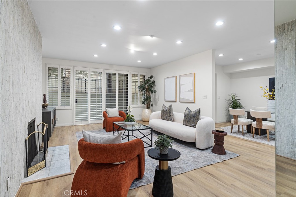 1277 South Beverly Glen Boulevard 205