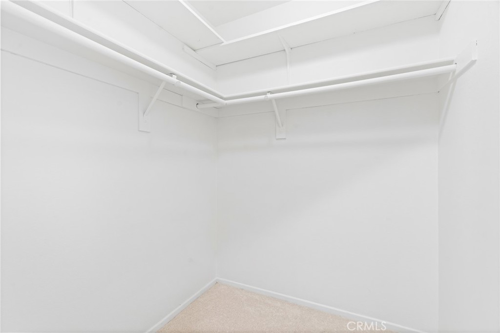 3561 Clarington Avenue 310