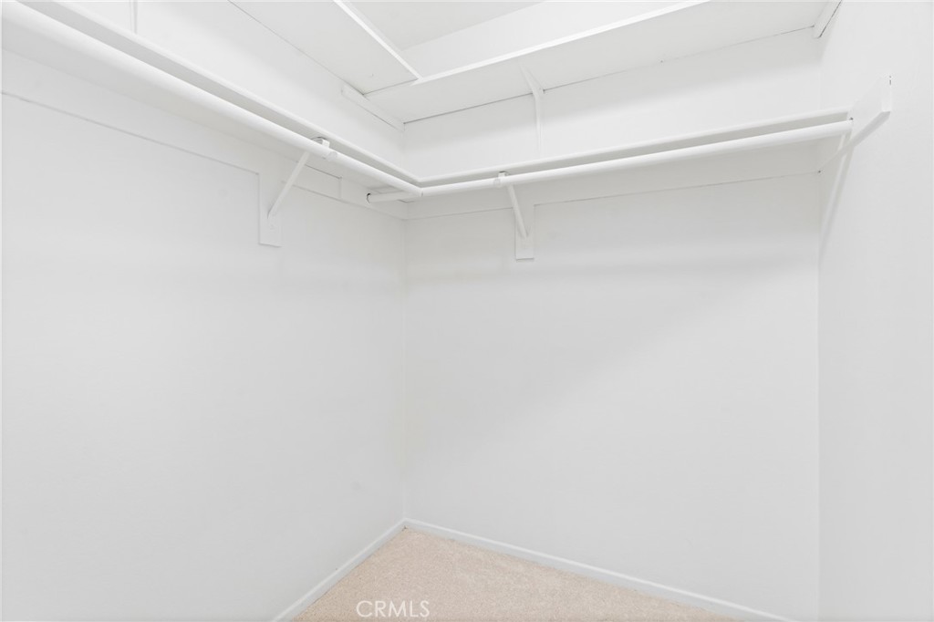 3561 Clarington Avenue 310