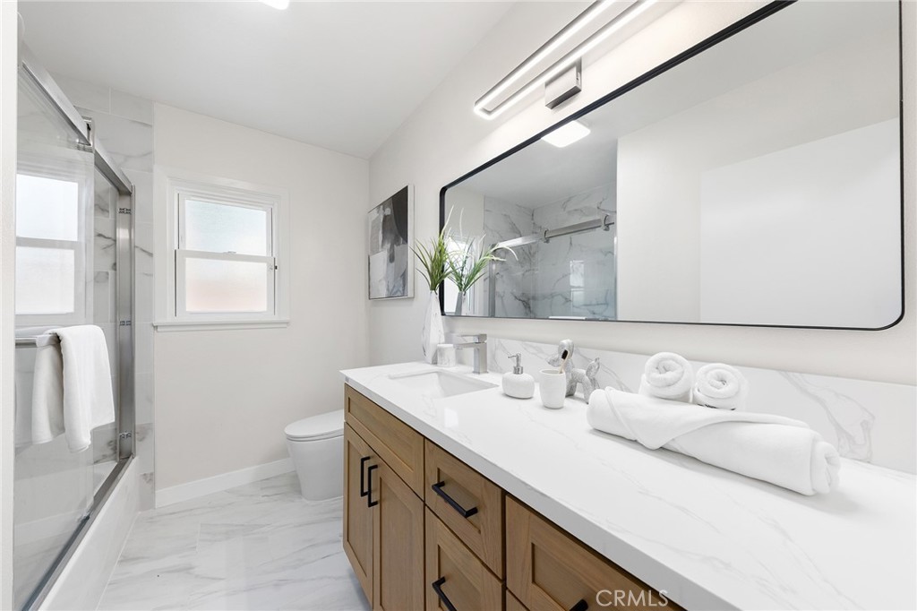 1244 S Leland Avenue