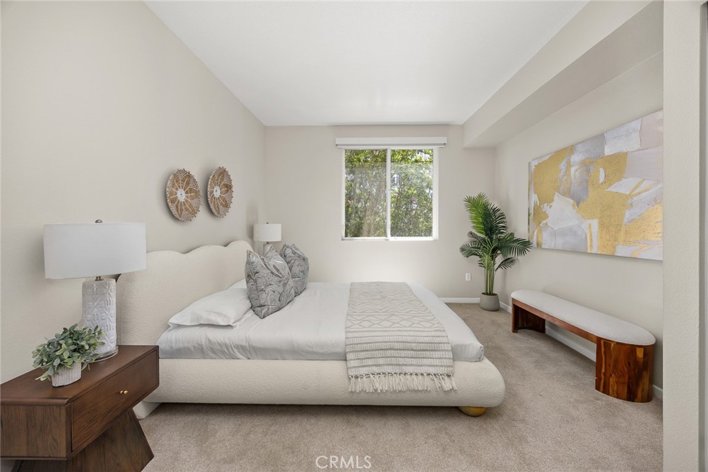150 S Hudson Avenue 311