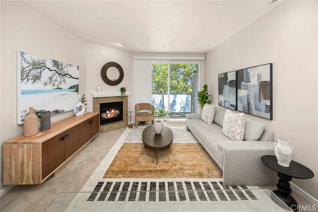 150 S Hudson Avenue 311