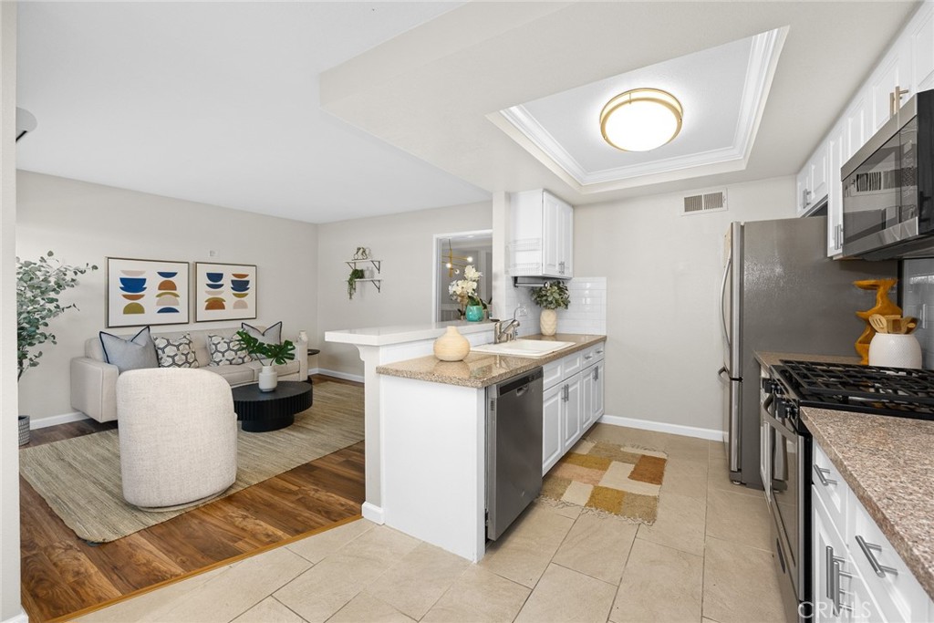 2950 Pembroke Court