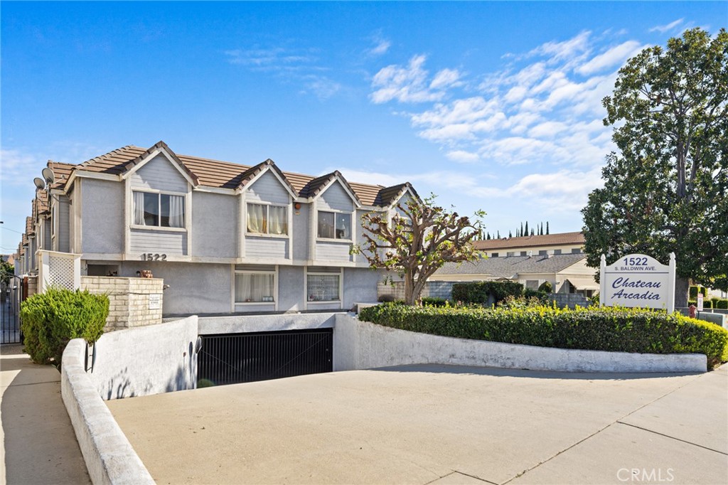 1522 S Baldwin Avenue 15