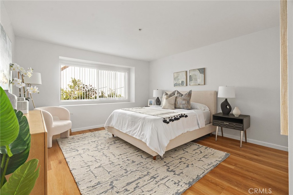 1522 S Baldwin Avenue 15