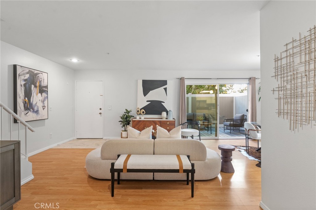 1522 S Baldwin Avenue 15