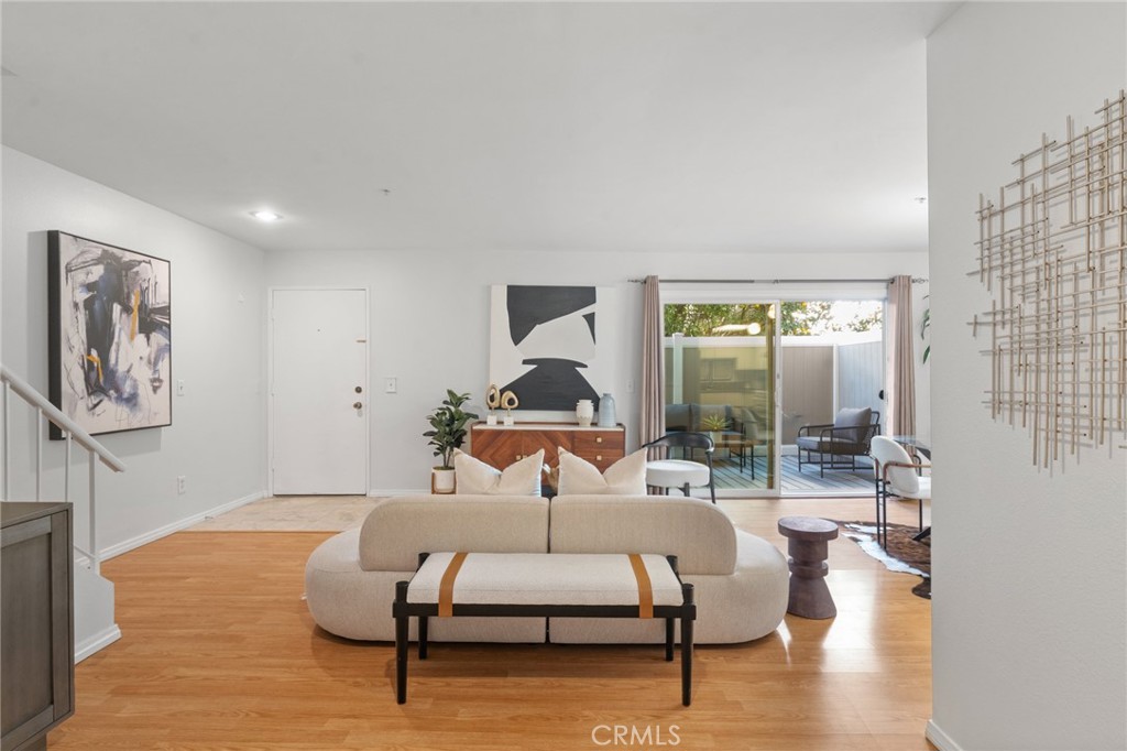 1522 S Baldwin Avenue 15