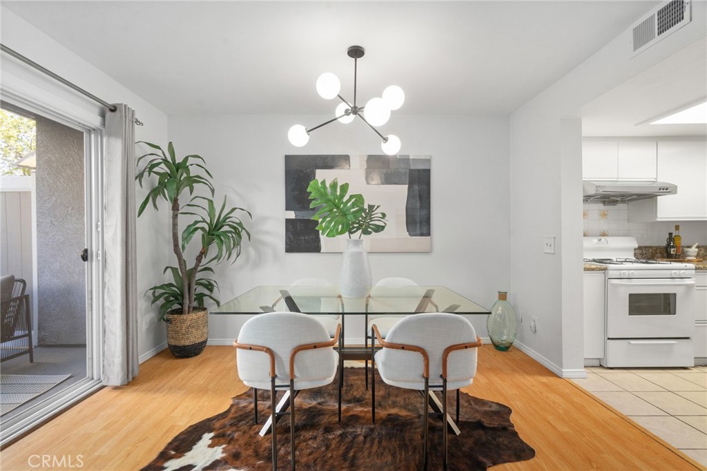 1522 S Baldwin Avenue 15