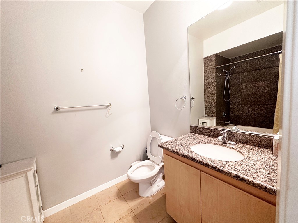 175 S Lake Avenue 307