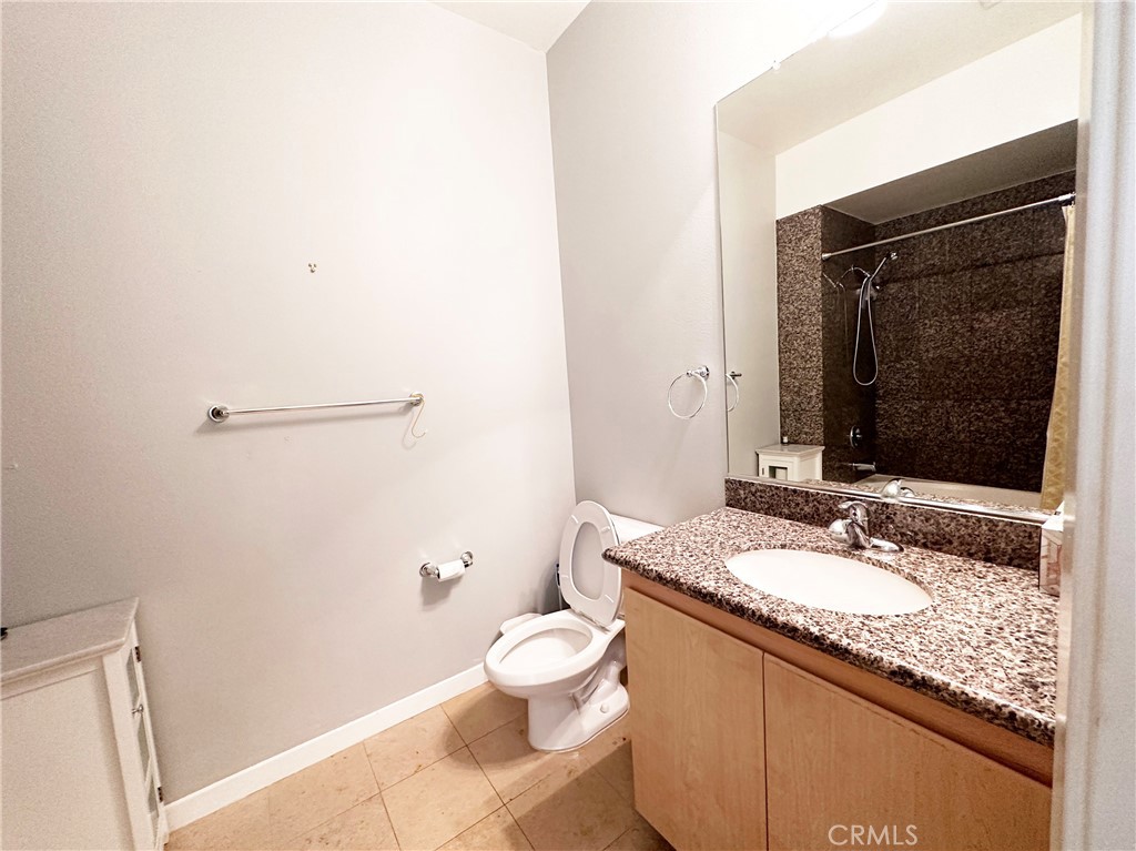 175 S Lake Avenue 307