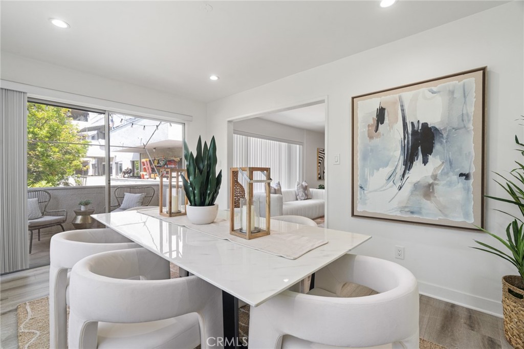 400 S Los Robles Avenue 209