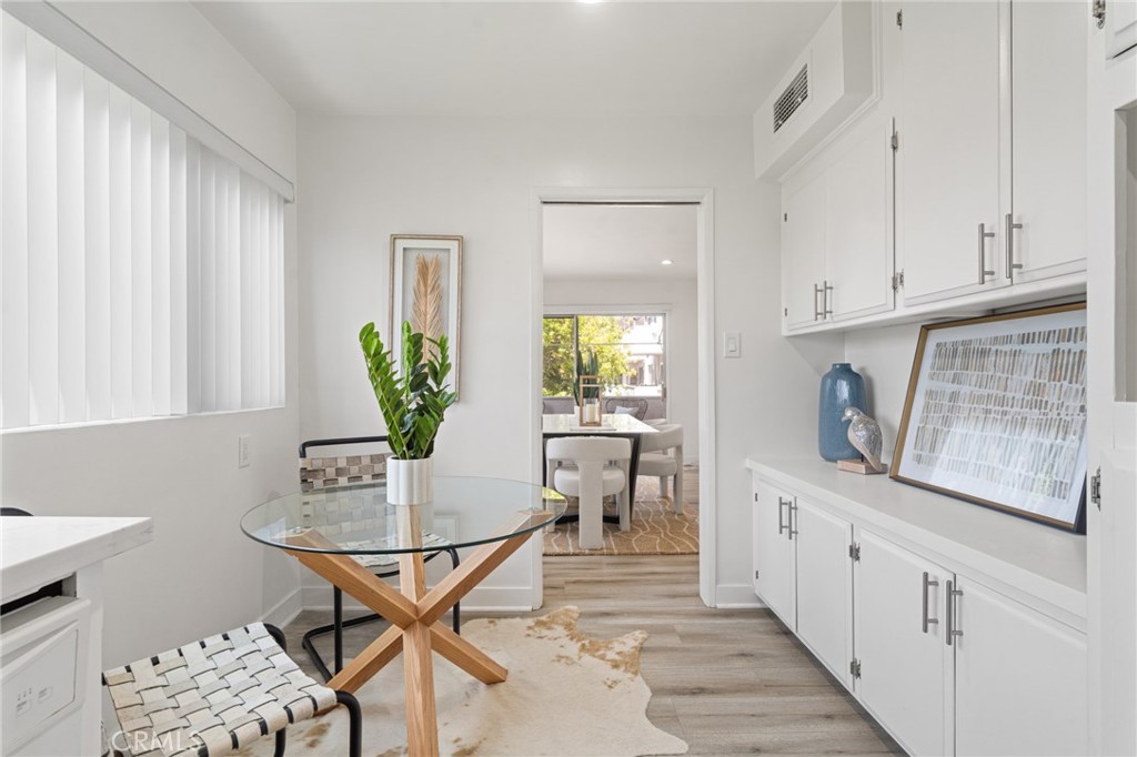 400 S Los Robles Avenue 209