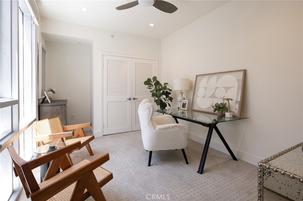 111 S De Lacey Avenue 417