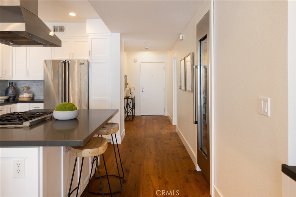 111 S De Lacey Avenue 417