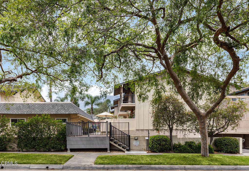 2453 Loma Vista Street