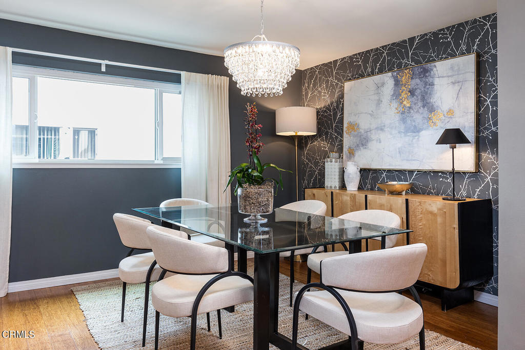 2453 Loma Vista Street