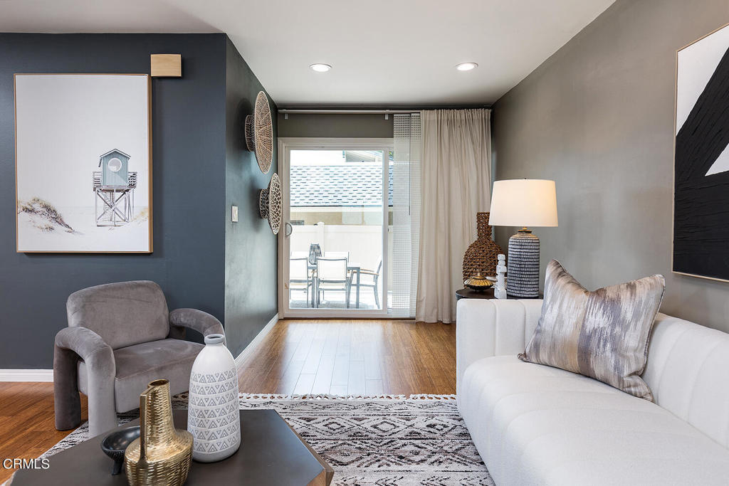 2453 Loma Vista Street