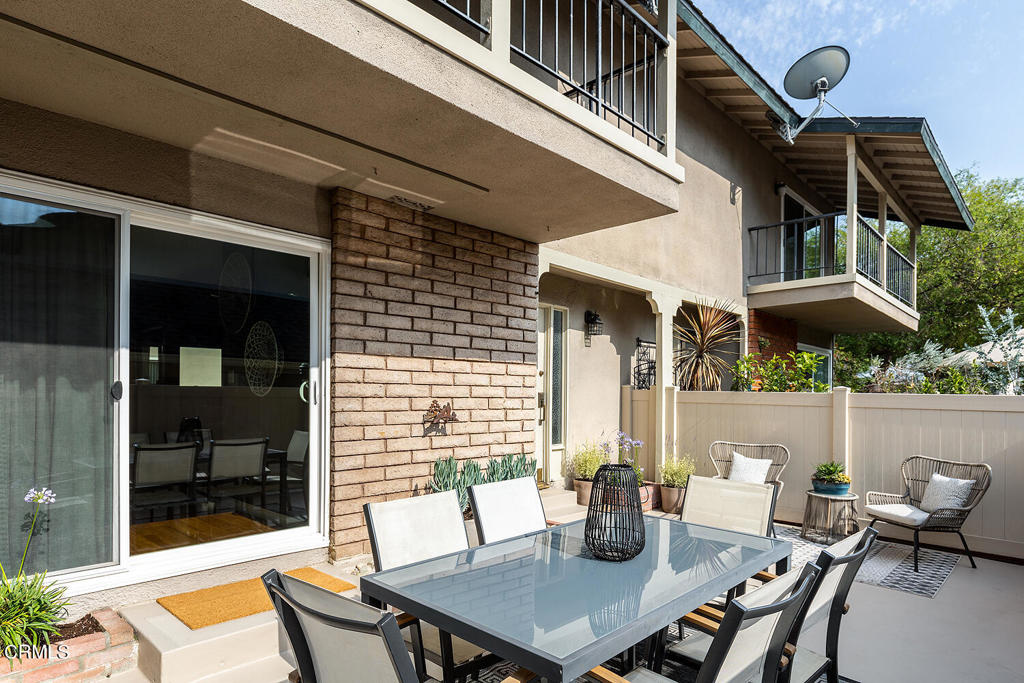 2453 Loma Vista Street