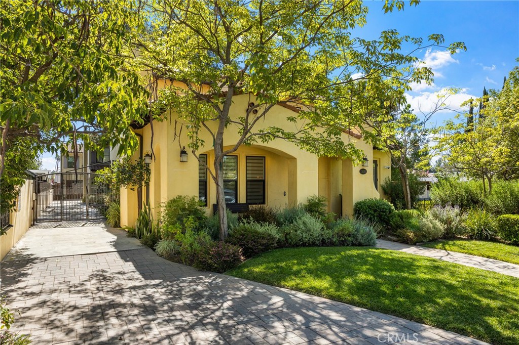 308 N Oak
