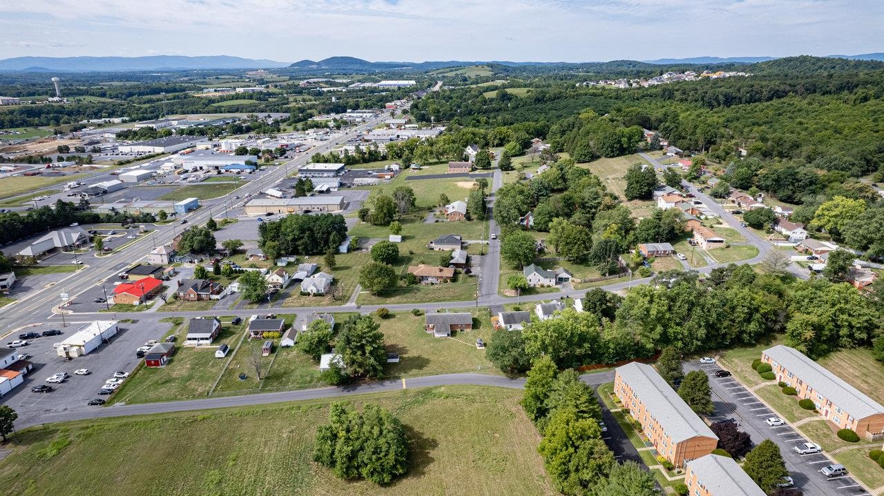 43 VERONA COURT BLVD