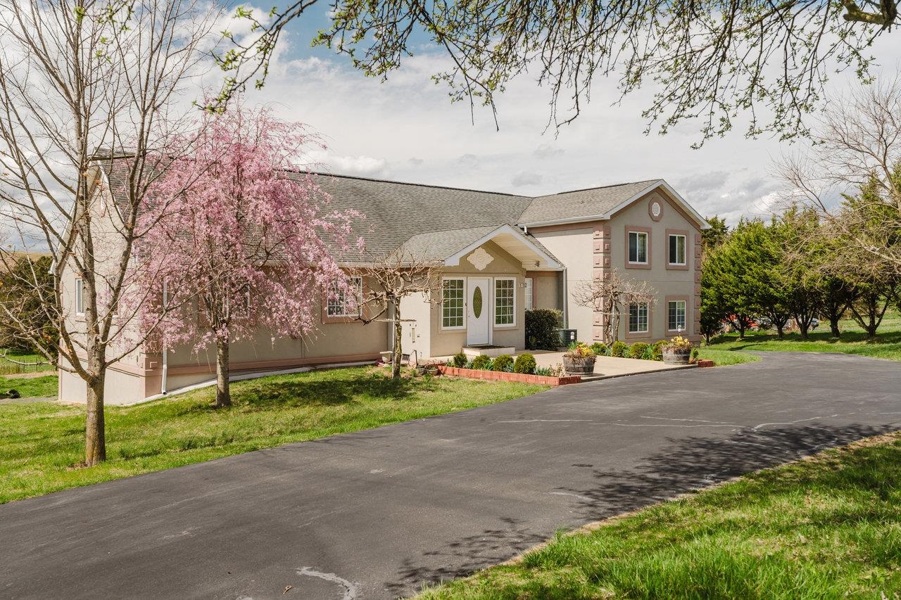 1792 FADLEY RD