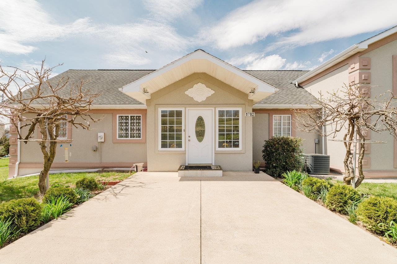 1792 FADLEY RD