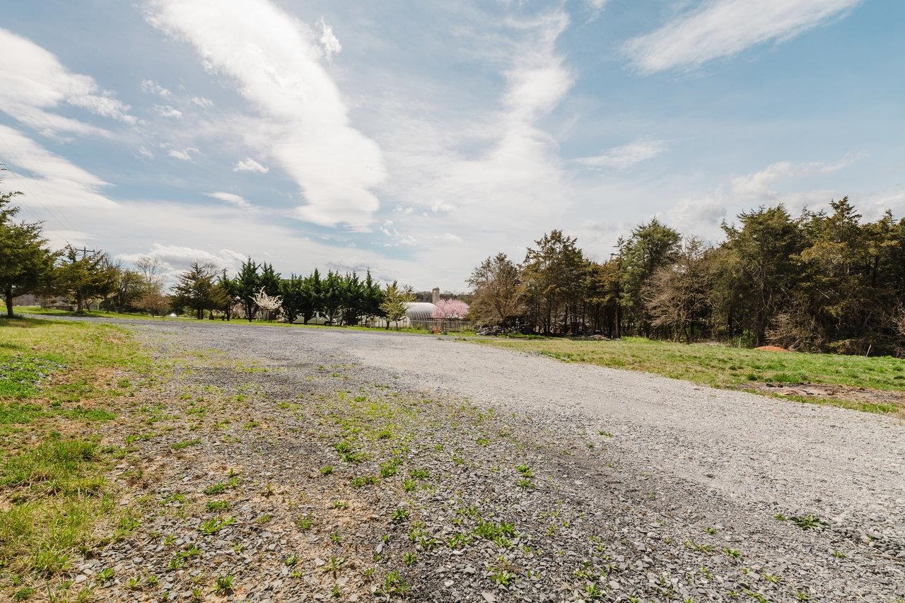 1792 FADLEY RD