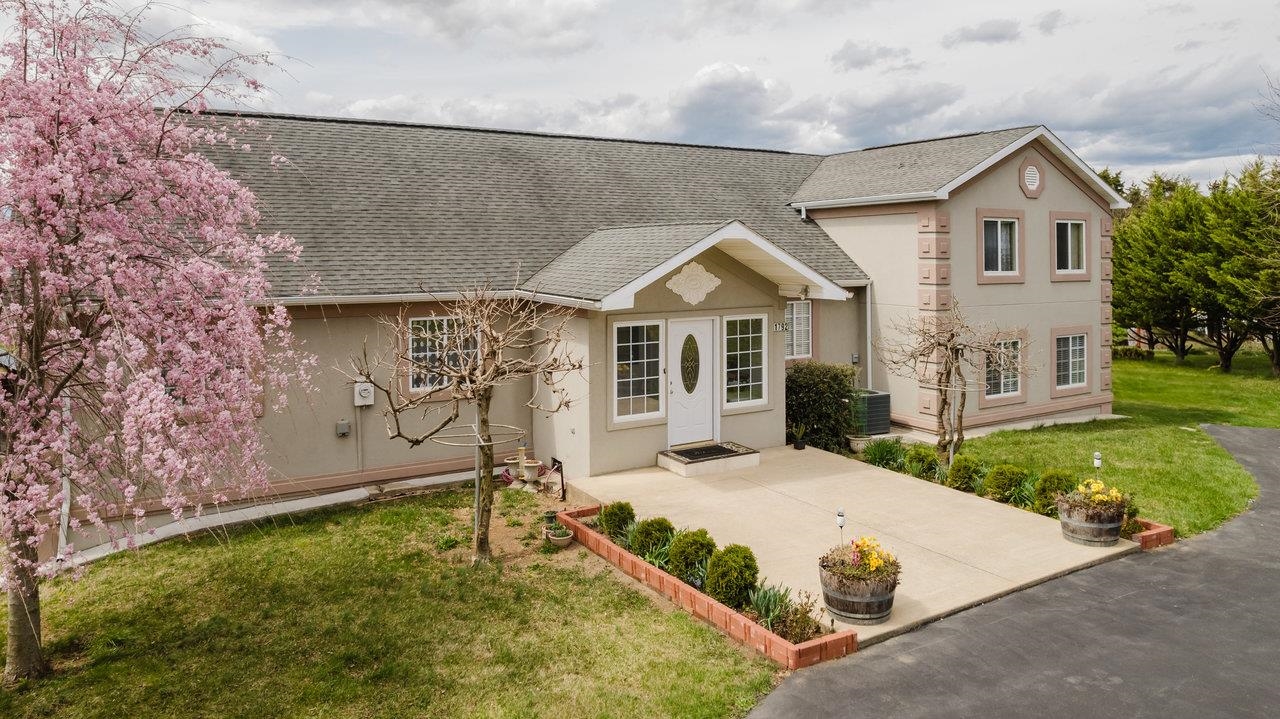 1792 FADLEY RD