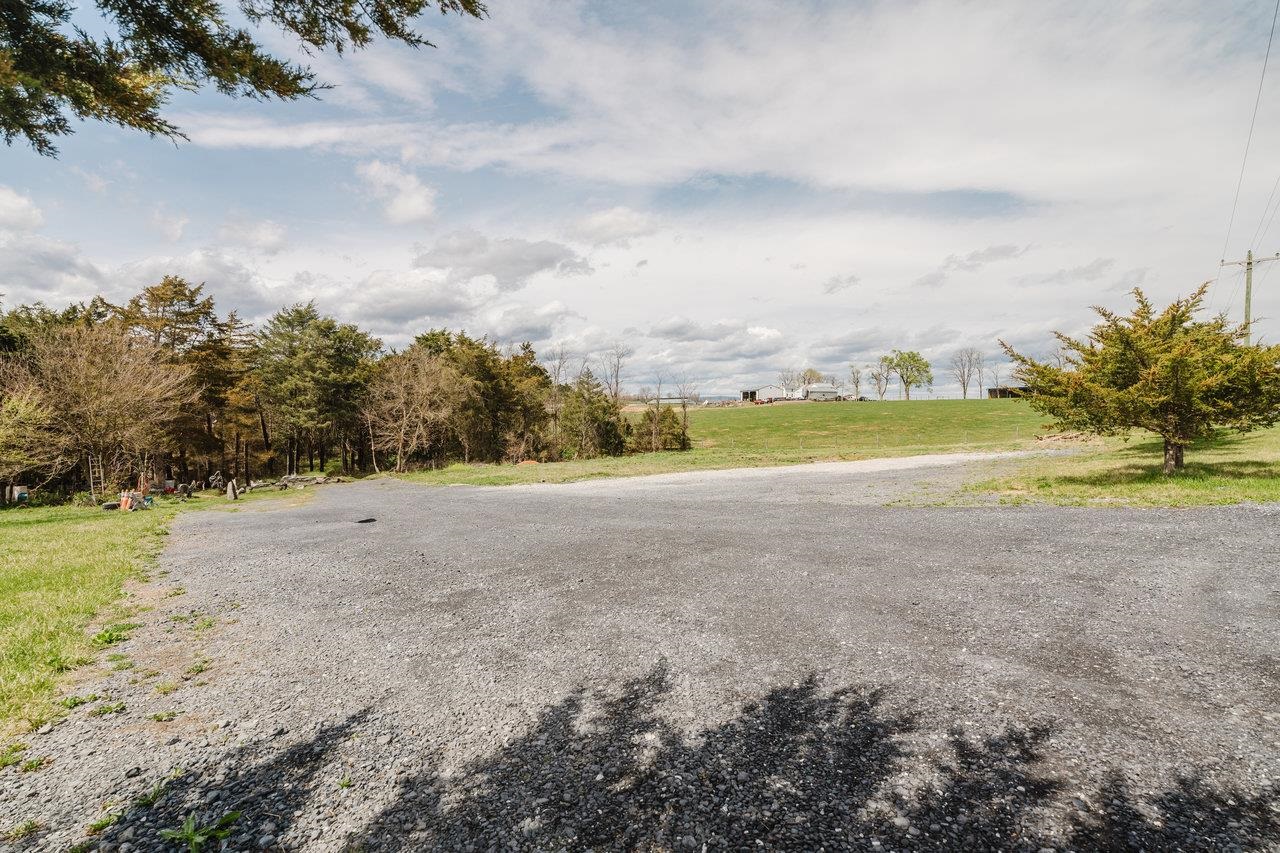 1792 FADLEY RD