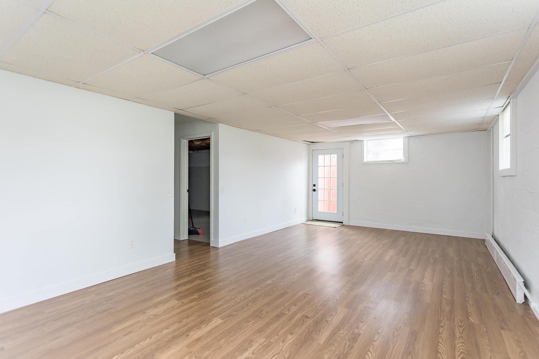871 KENT RD