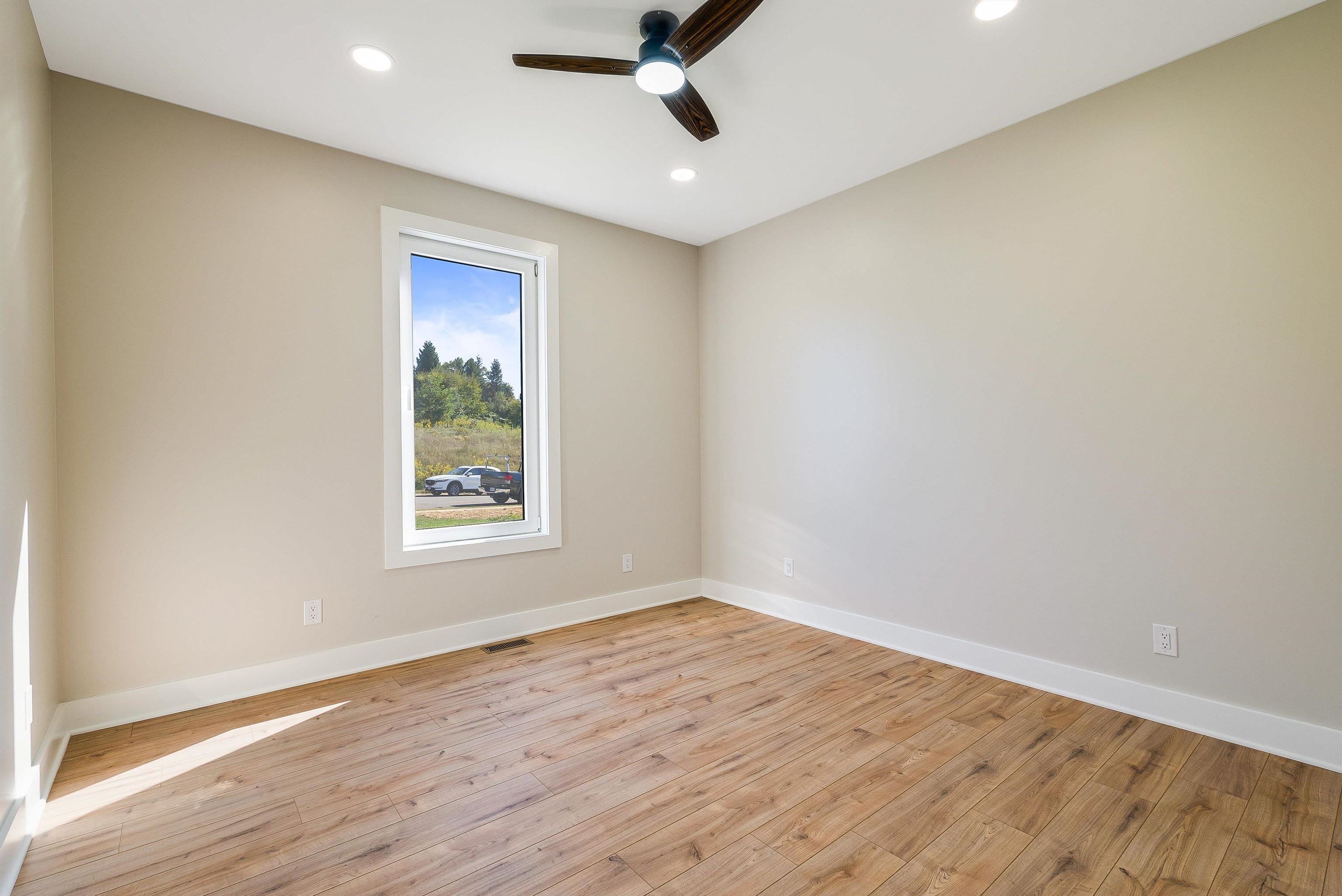 465 RACHEL DR