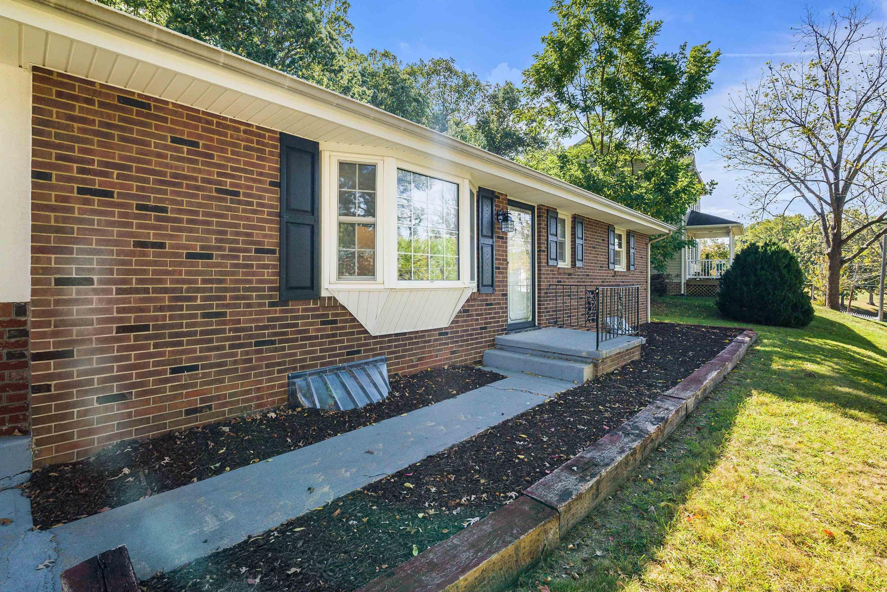 1775 SHUTTERLEE MILL RD