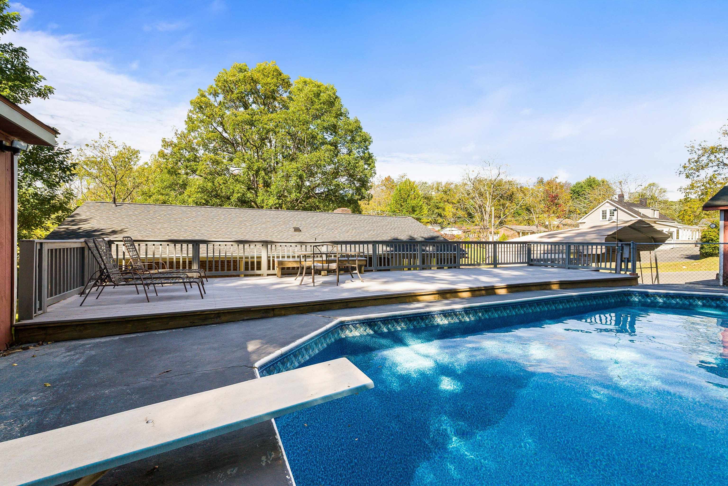 1775 SHUTTERLEE MILL RD