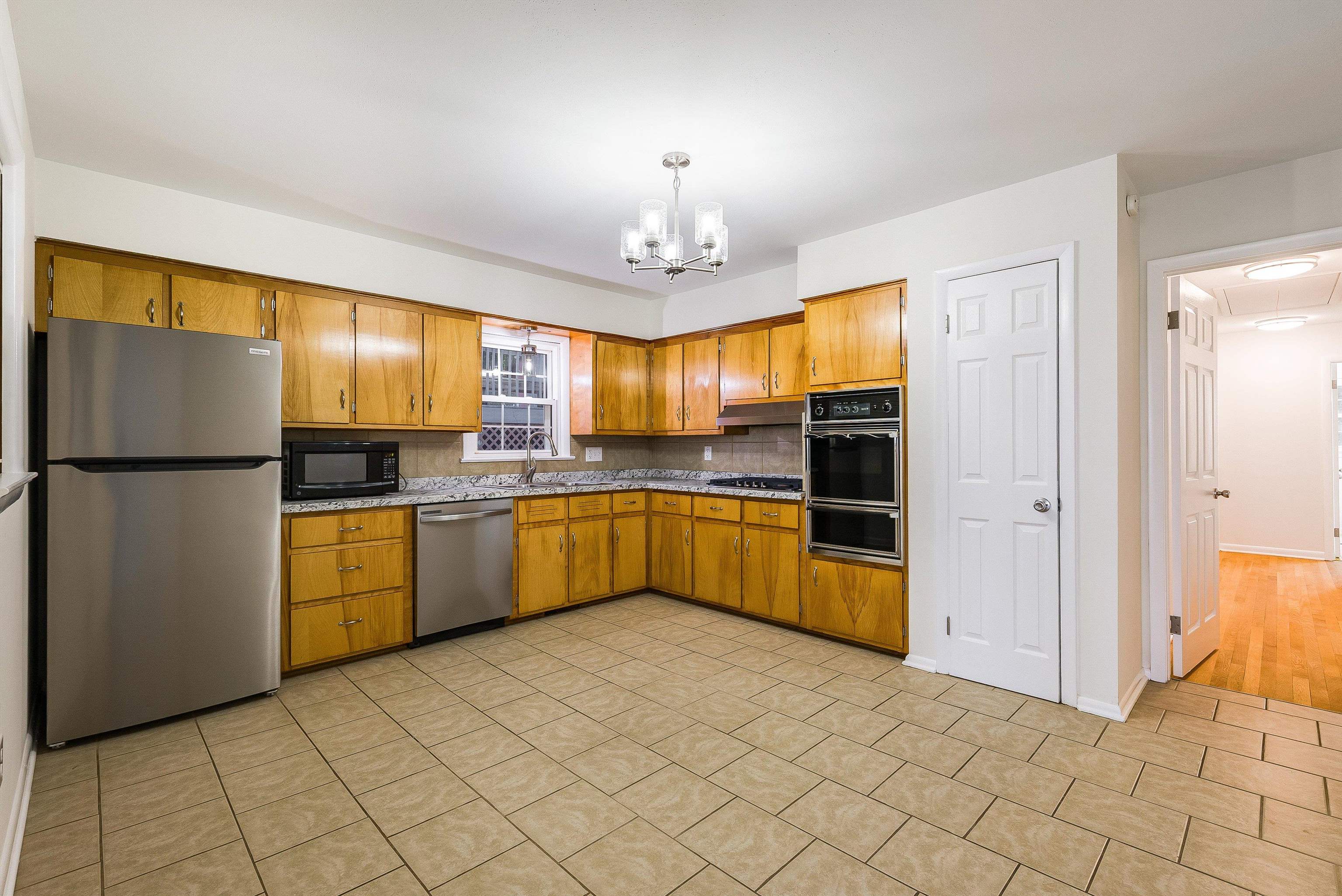 1775 SHUTTERLEE MILL RD