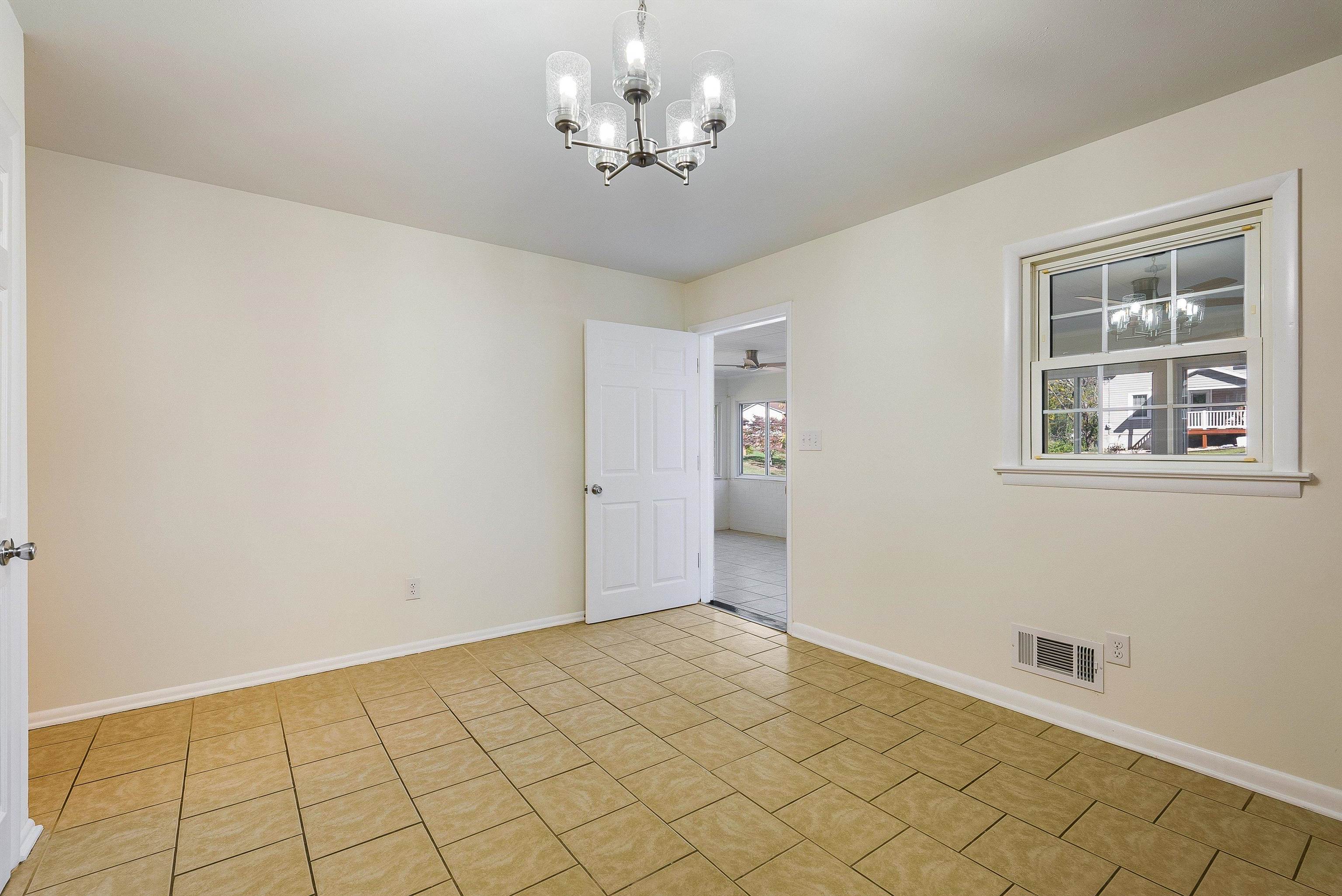 1775 SHUTTERLEE MILL RD