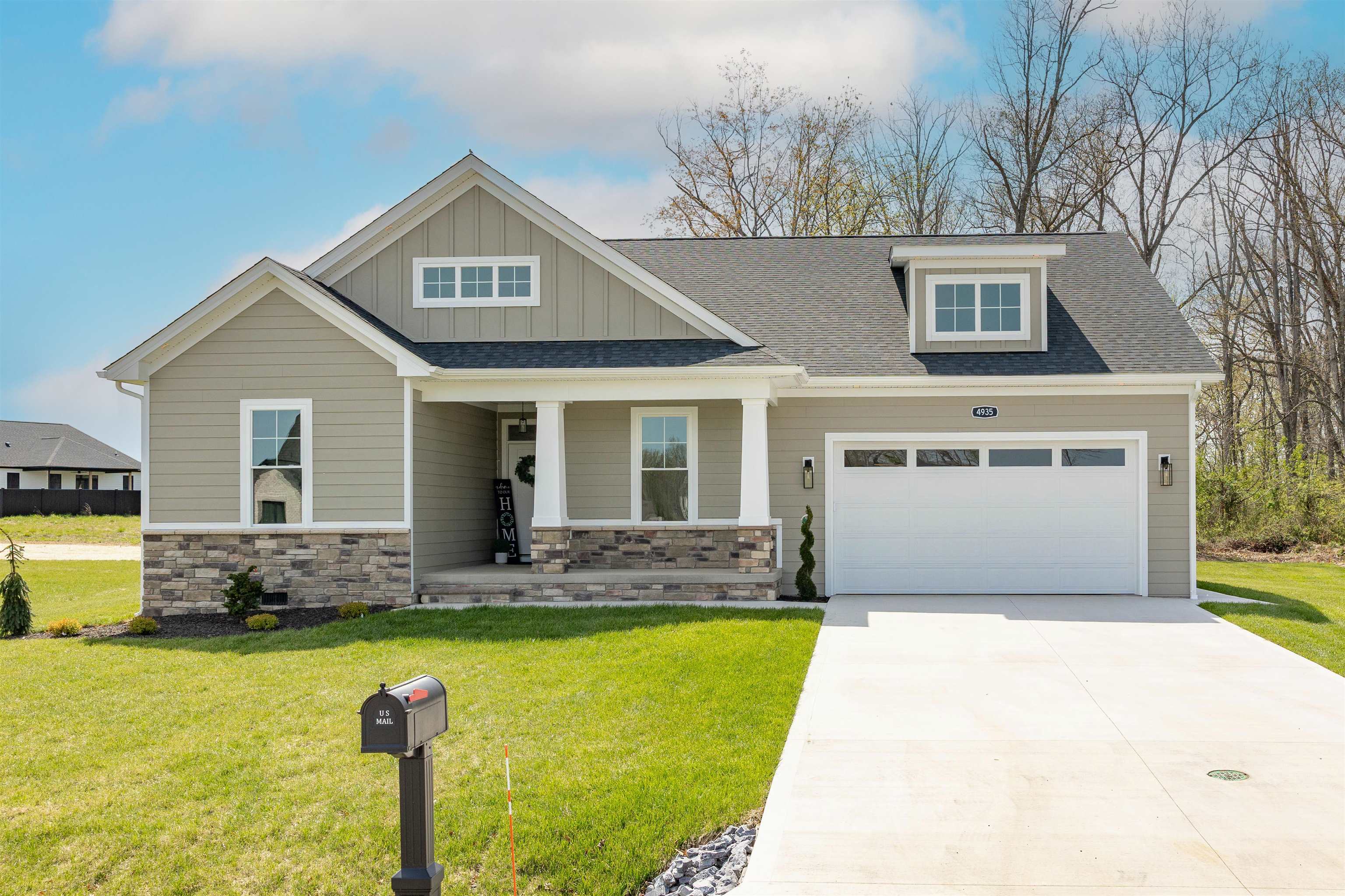 4935 BOXER LOOP