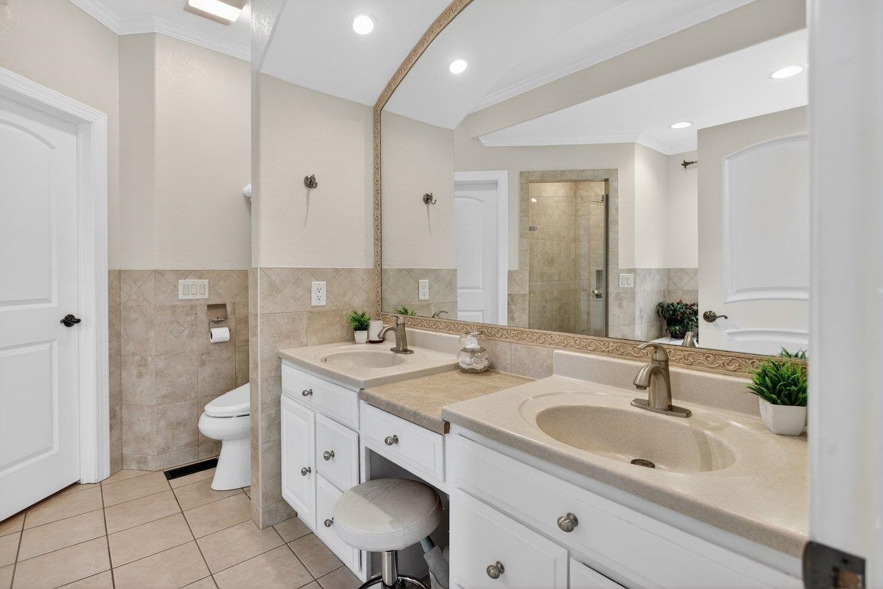 4270 AJAX CT