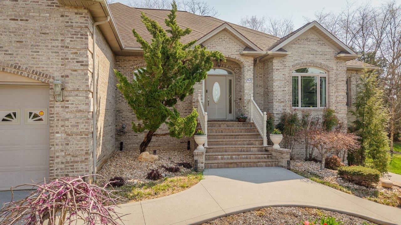 4270 AJAX CT