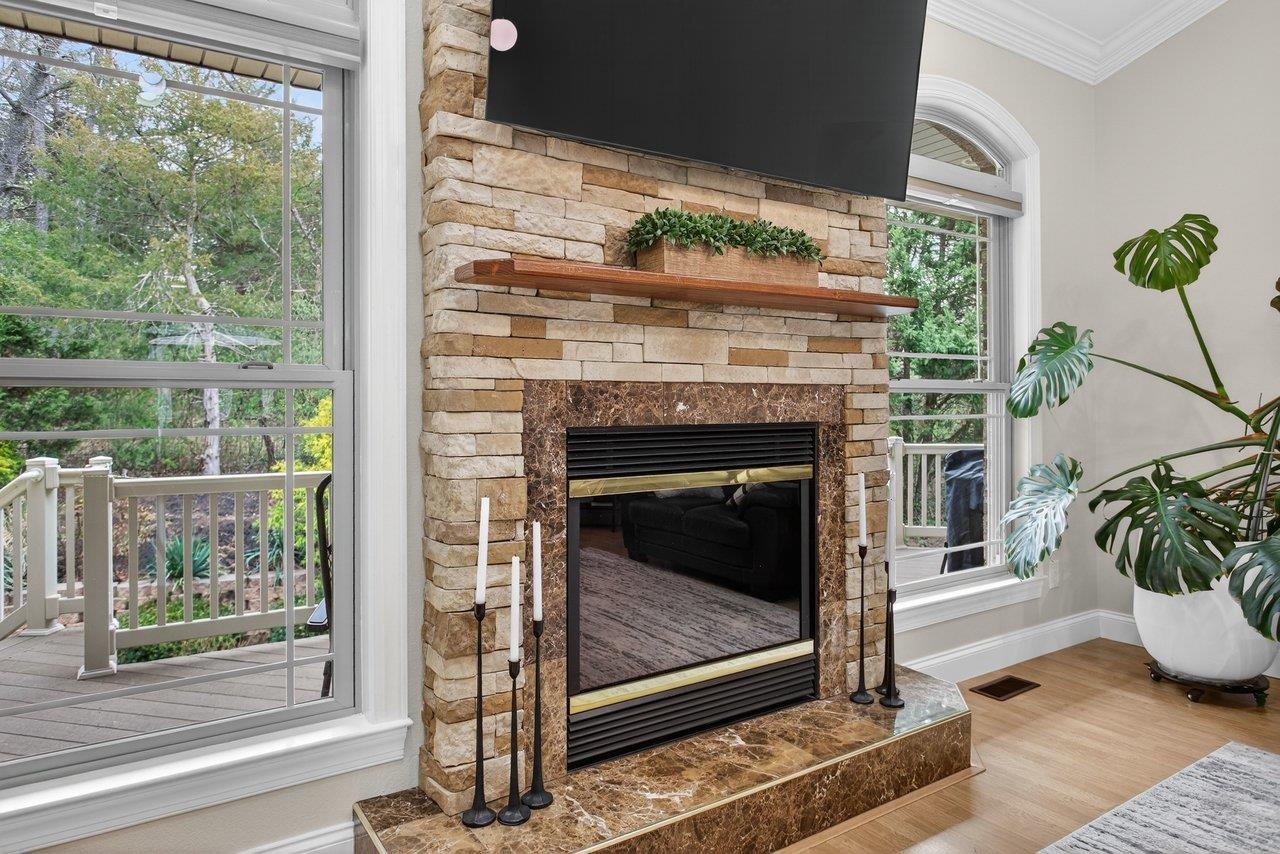 4270 AJAX CT