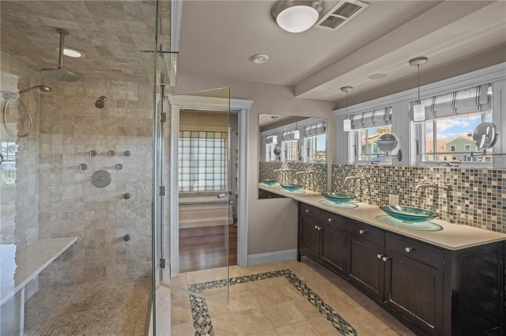 74 Bayberry Road