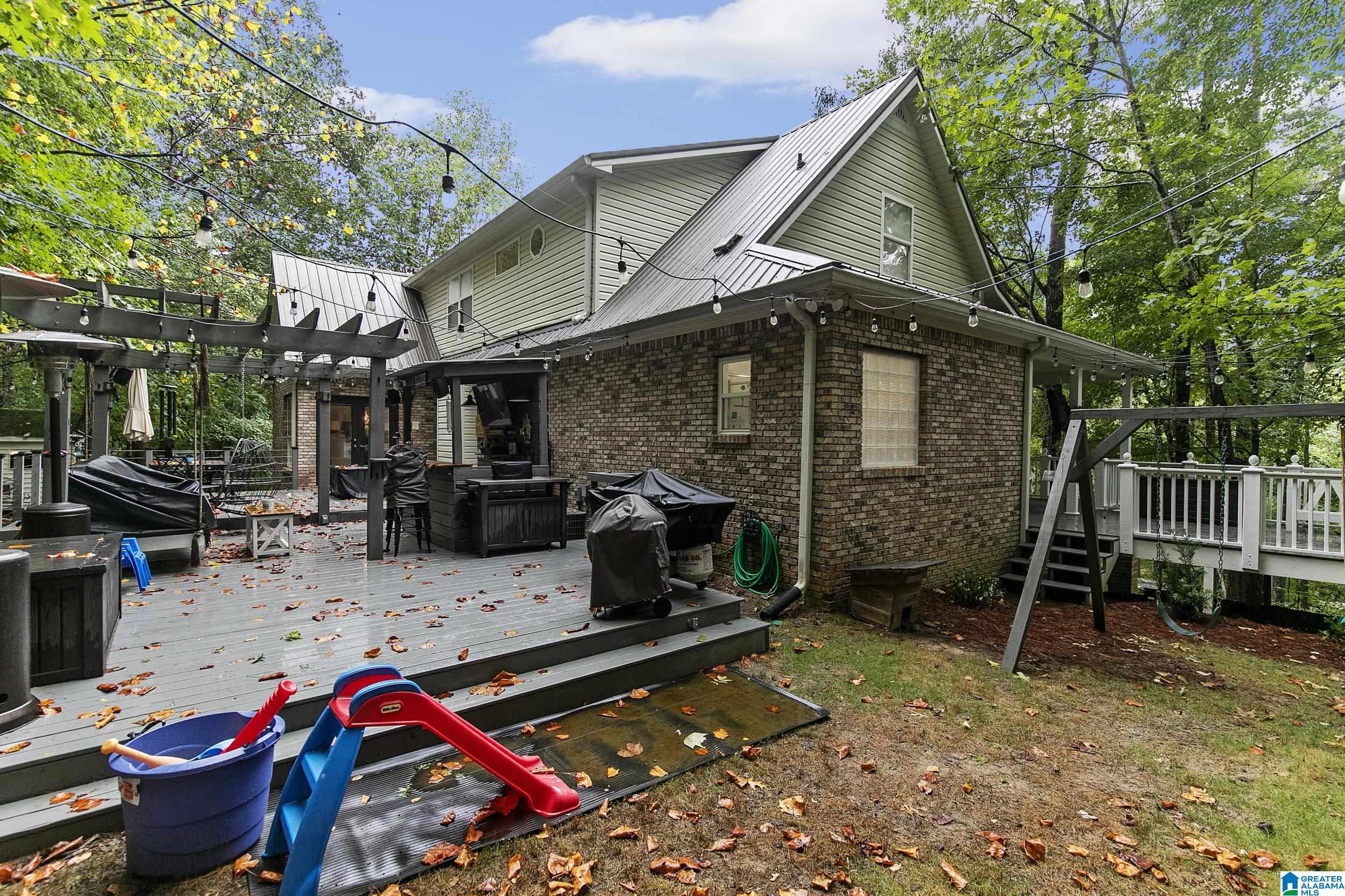 6873 ROPER ROAD